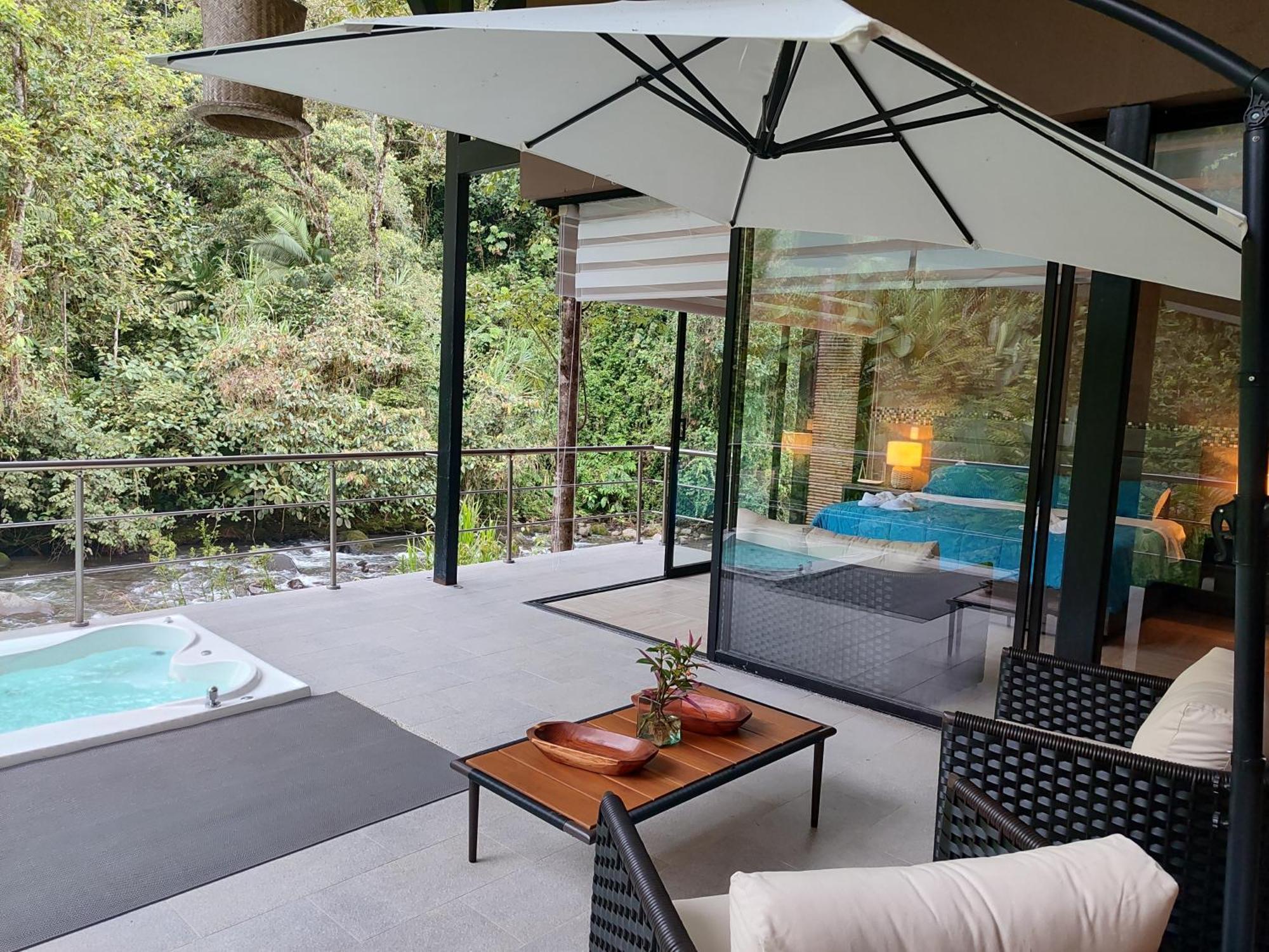 Mindo Garden Lodge And Wildlife Reserve Buitenkant foto