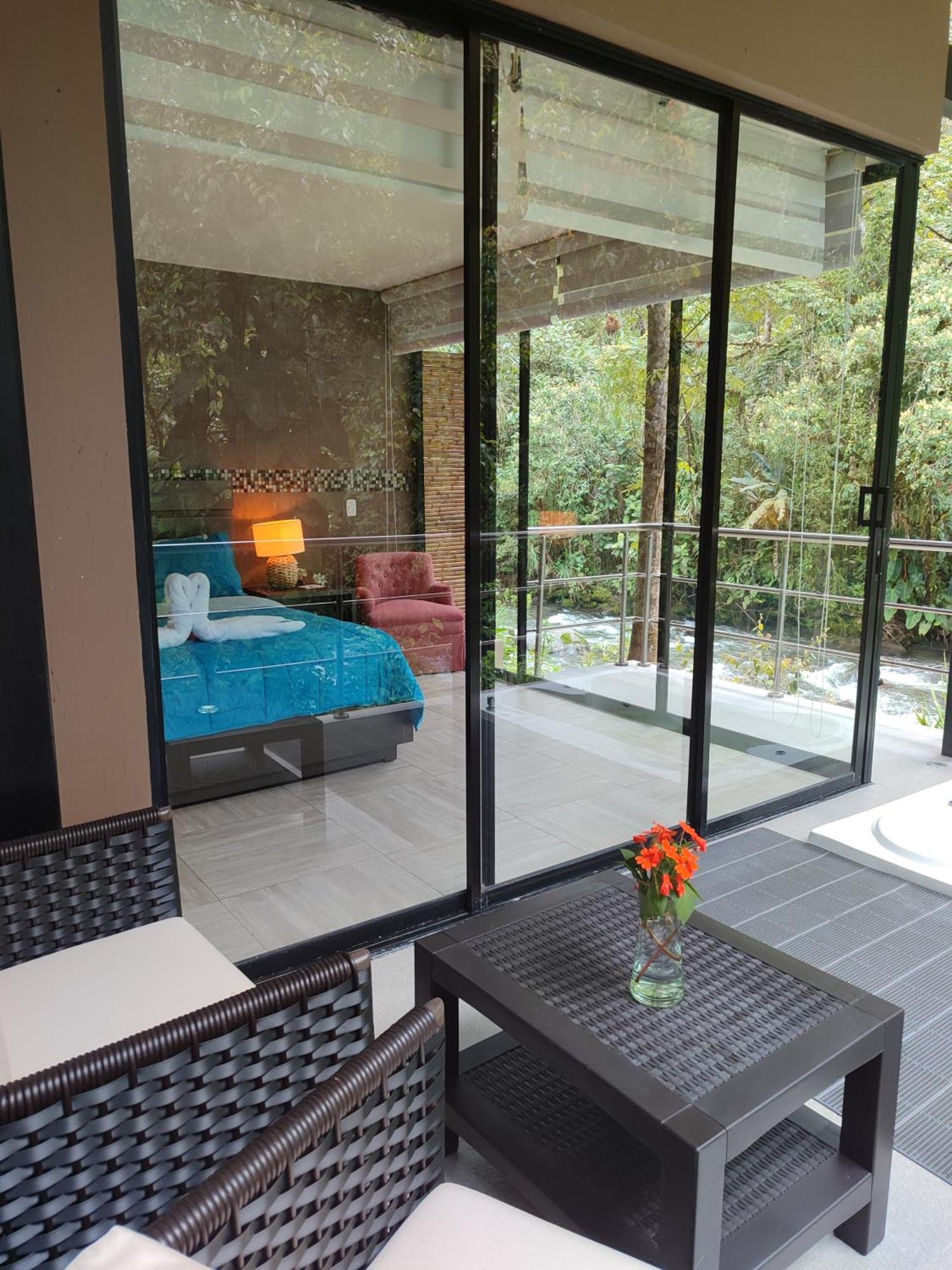 Mindo Garden Lodge And Wildlife Reserve Buitenkant foto